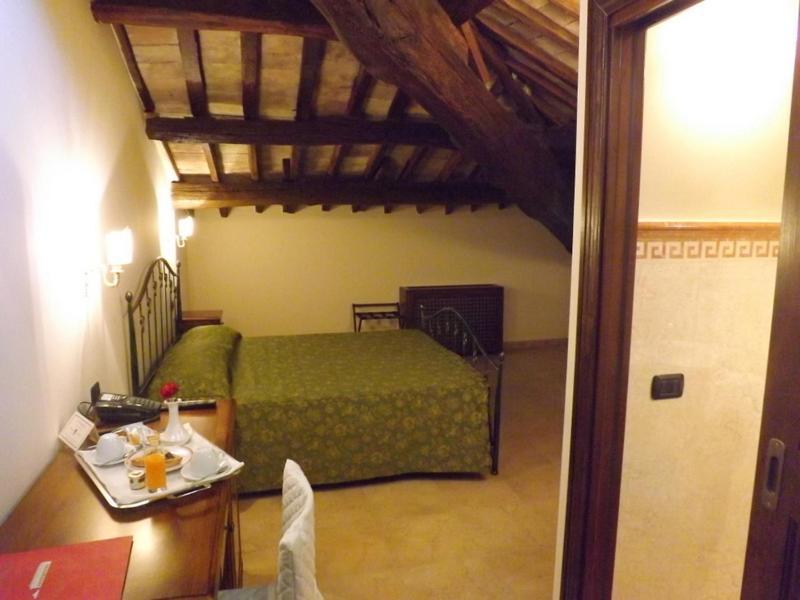 Relais Il Postiglione - Antica Posta Dei Chigi Hotell Campagnano Di Roma Rom bilde